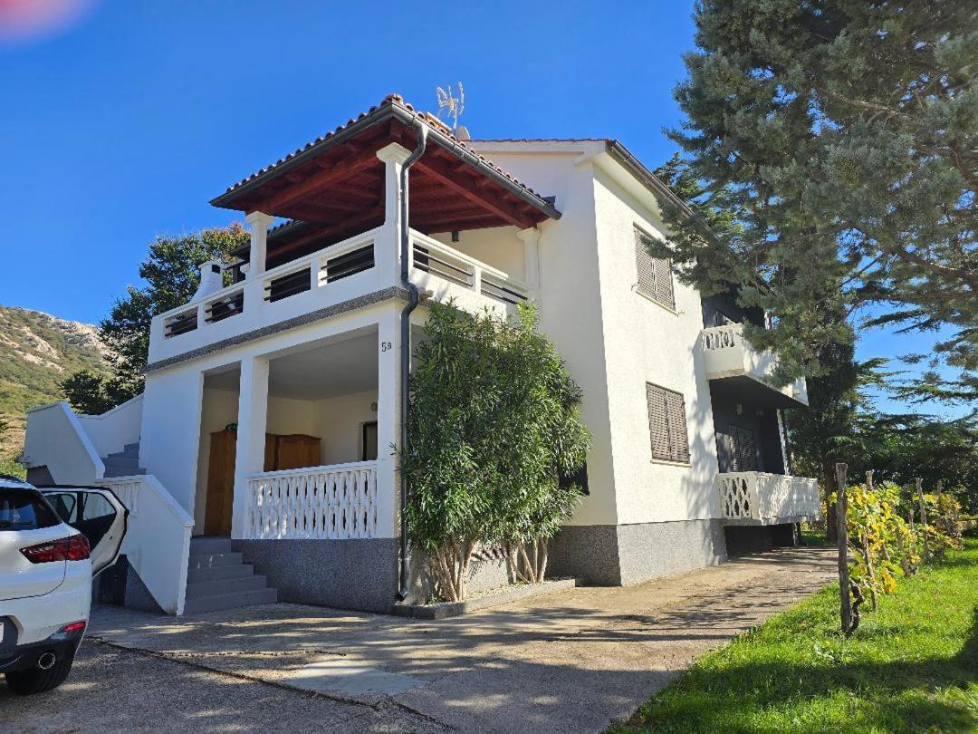 Apartman Ana Draga Bascanska ภายนอก รูปภาพ